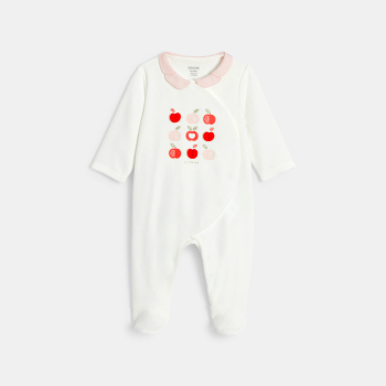 بذلة نوم مخملية برسمة التفاح، باللون الأبيض للفتيات الصغيرات